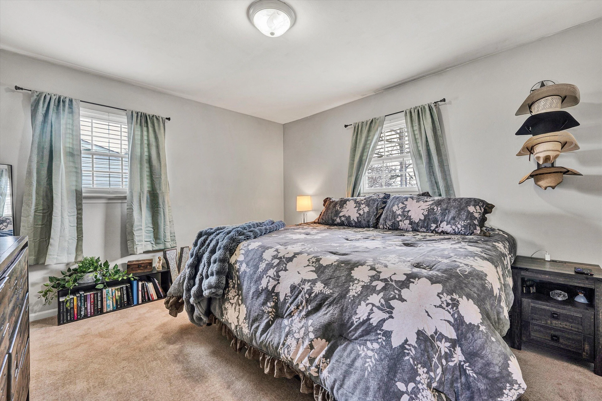 1813 Cambridge DR - Photo 23