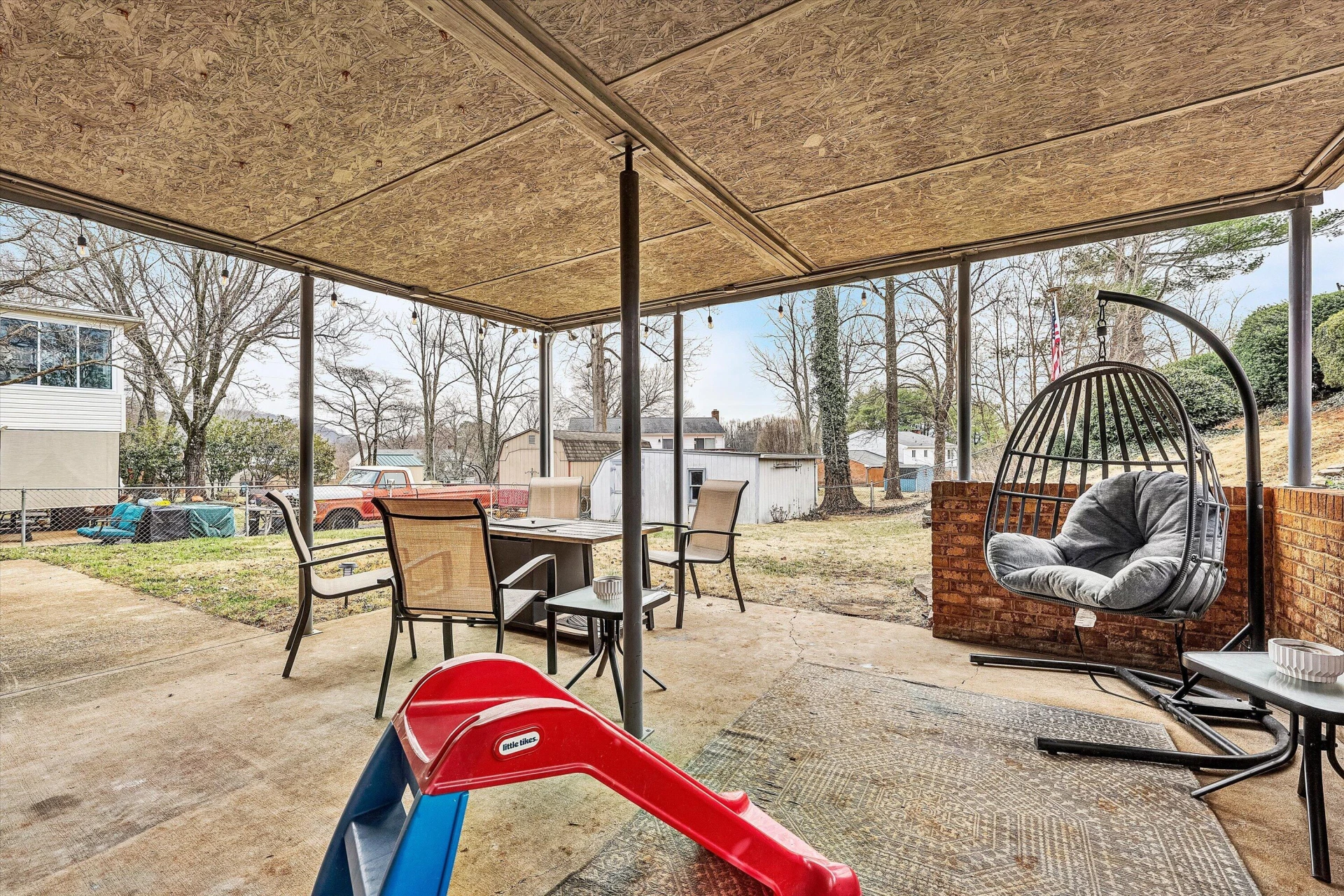 1813 Cambridge DR - Photo 38