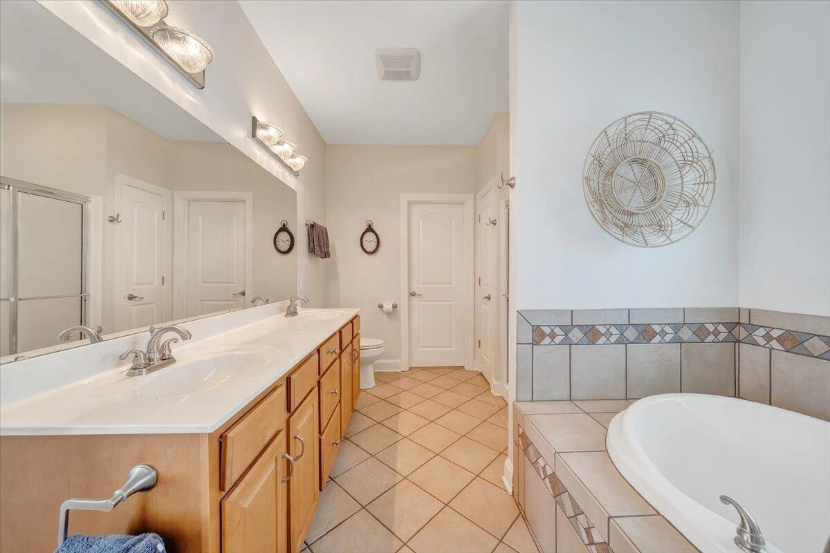 390 Stoneledge DR - Photo 55