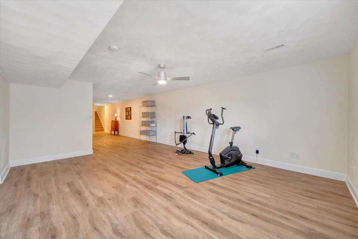 390 Stoneledge DR - Photo 66