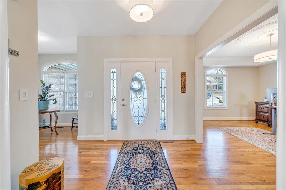 390 Stoneledge DR - Photo 12