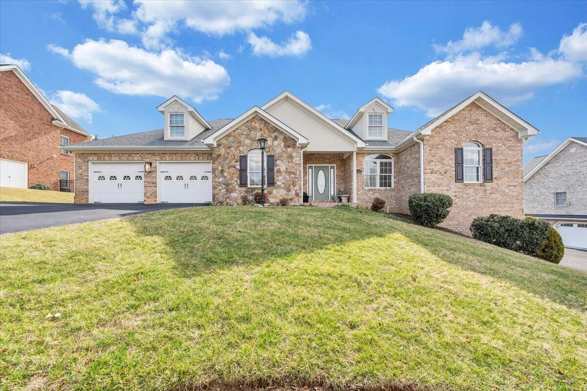 390 Stoneledge DR - Photo 83