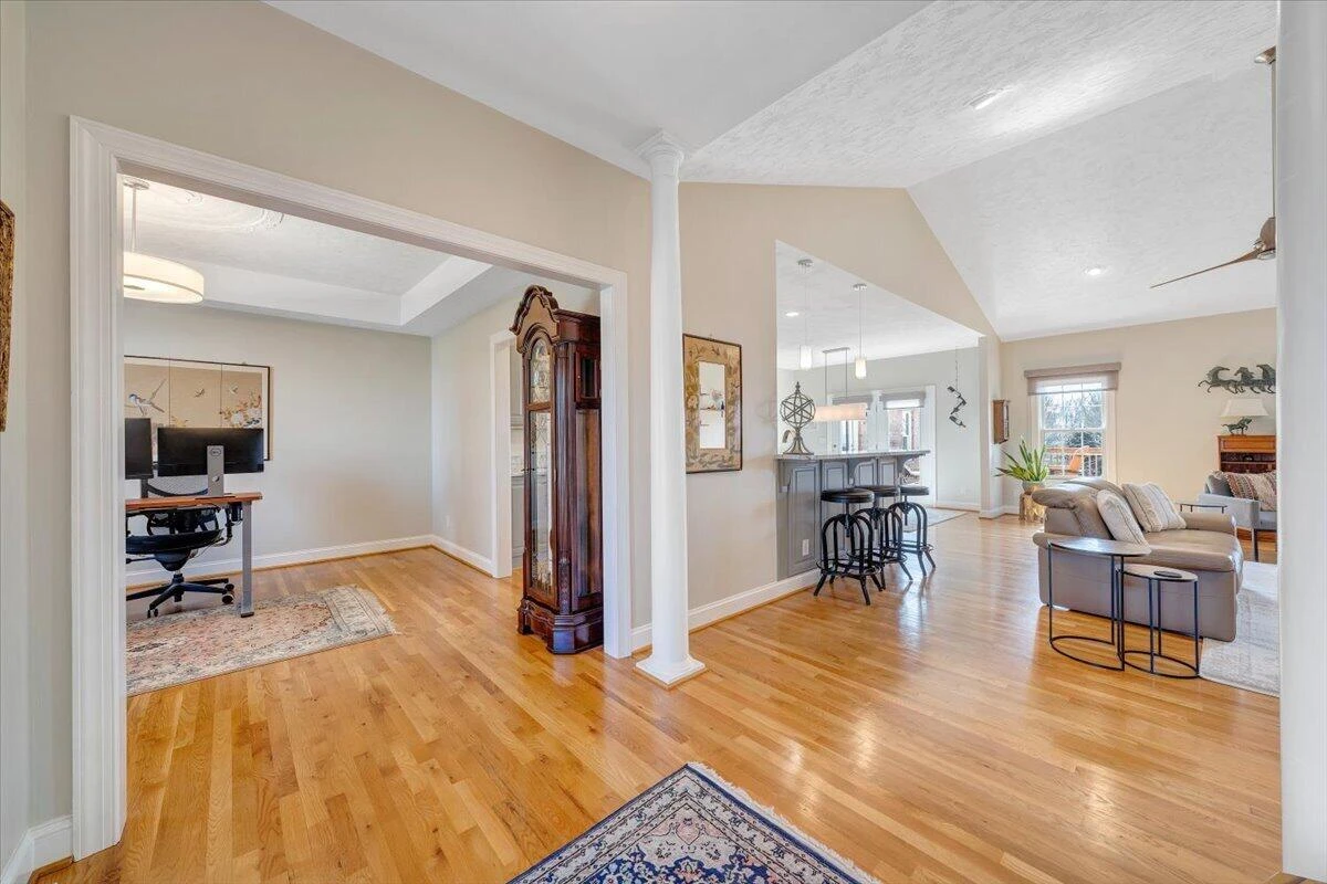 390 Stoneledge DR - Photo 13