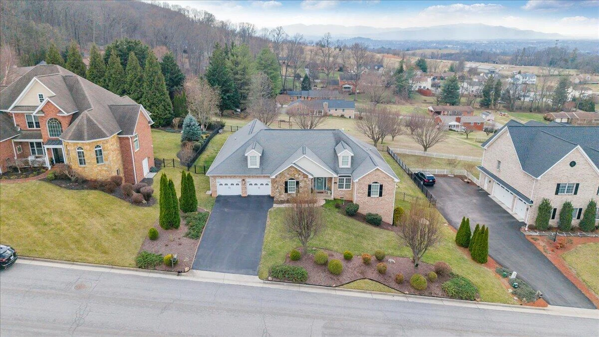 390 Stoneledge DR - Photo 89