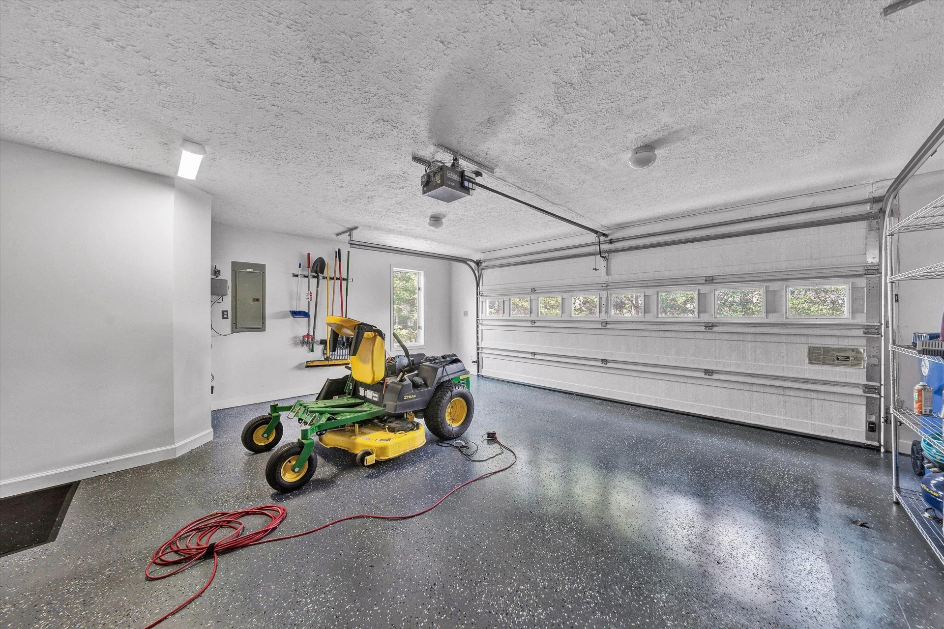 385 Cross Harbor DR - Photo 37