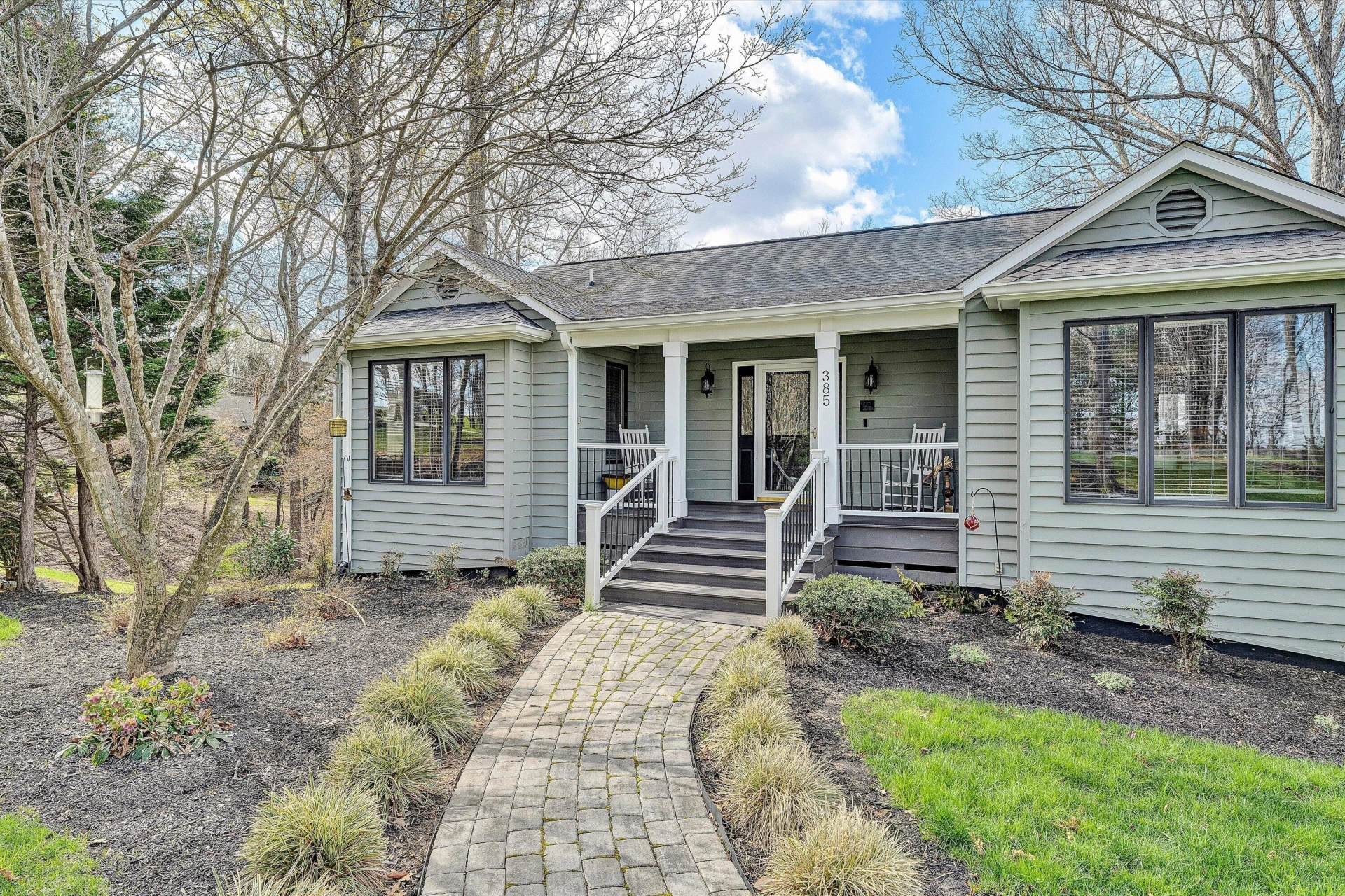 385 Cross Harbor DR - Photo 6