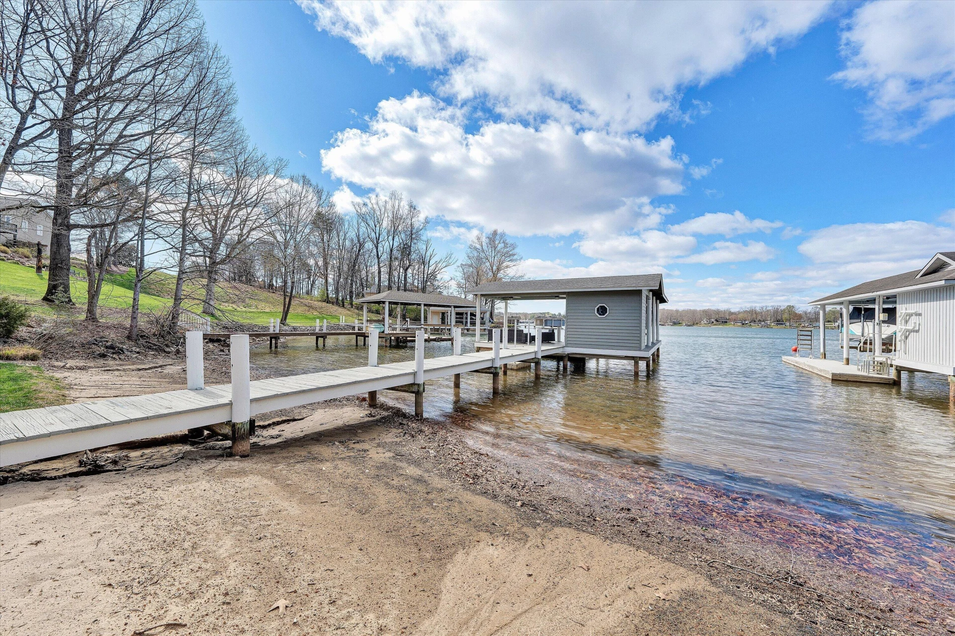 385 Cross Harbor DR - Photo 48