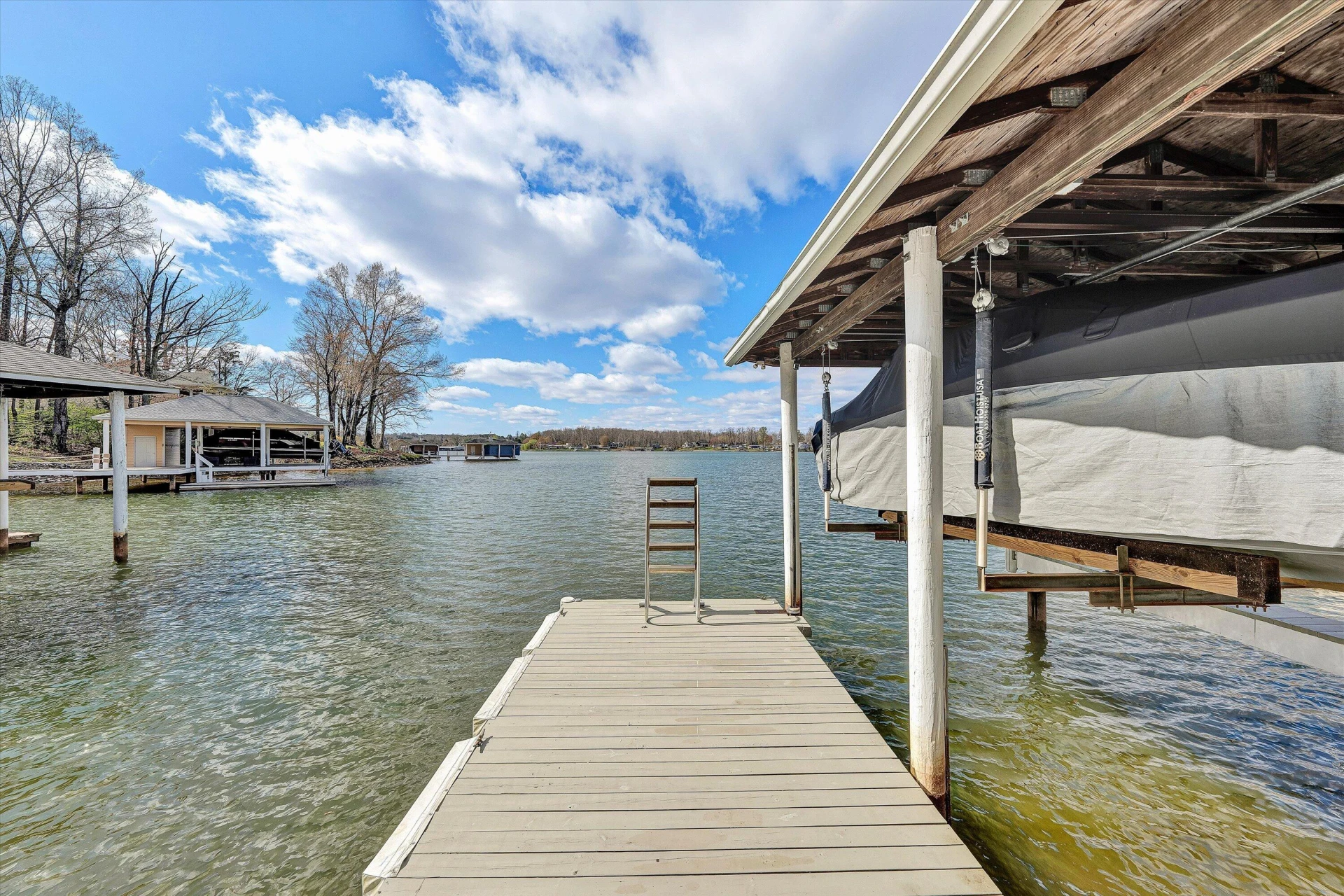 385 Cross Harbor DR - Photo 51
