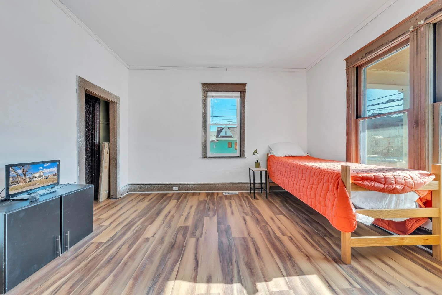 105 N Lexington AVE - Photo 11