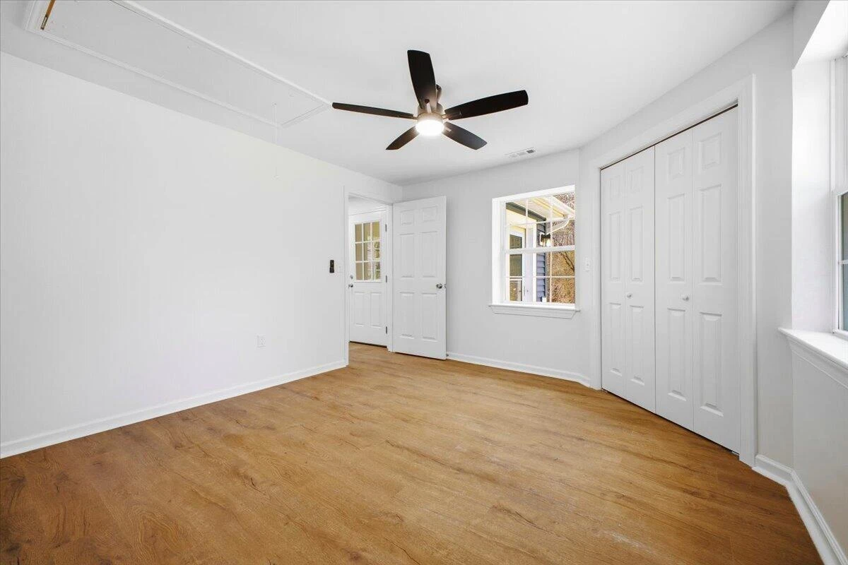 7202 Merriman RD - Photo 10