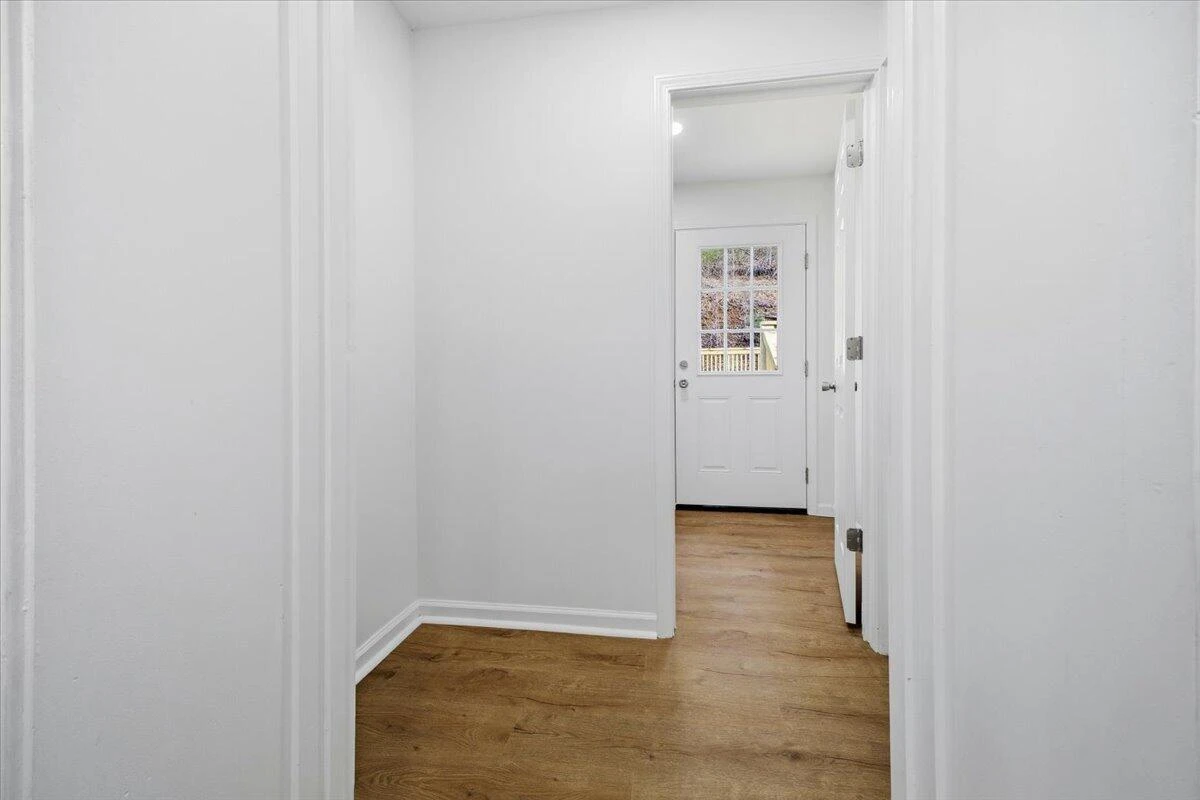 7202 Merriman RD - Photo 19