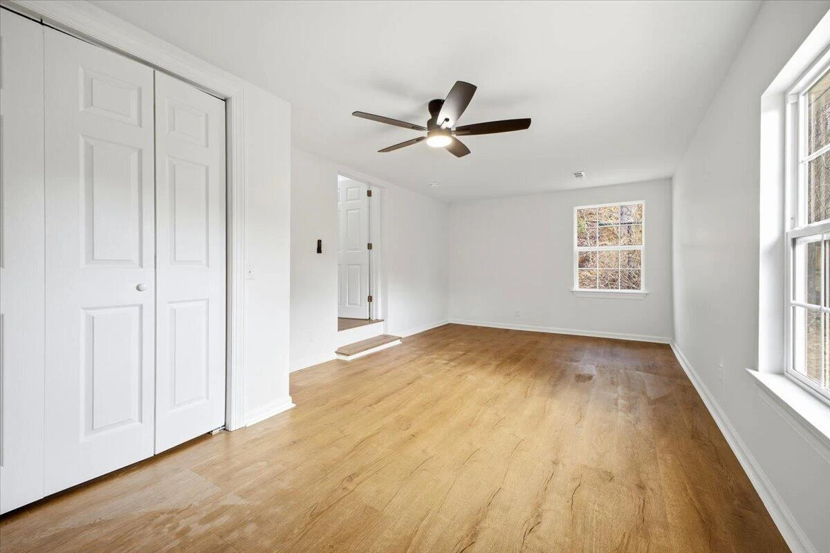 7202 Merriman RD - Photo 26