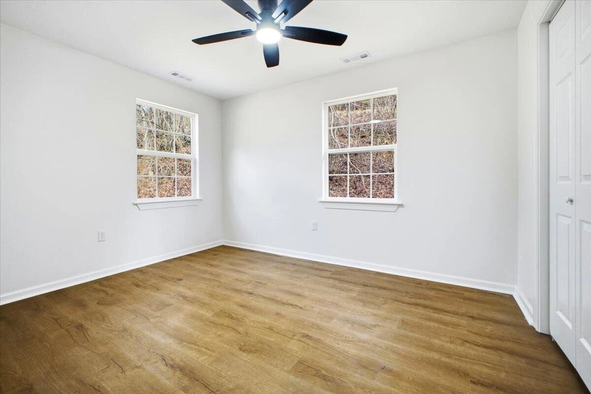 7202 Merriman RD - Photo 30