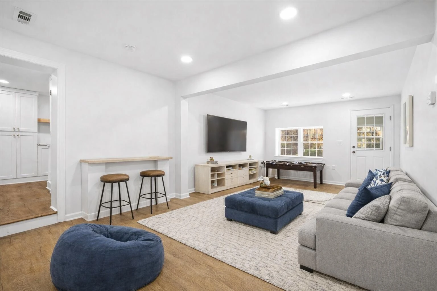 7202 Merriman RD - Photo 6