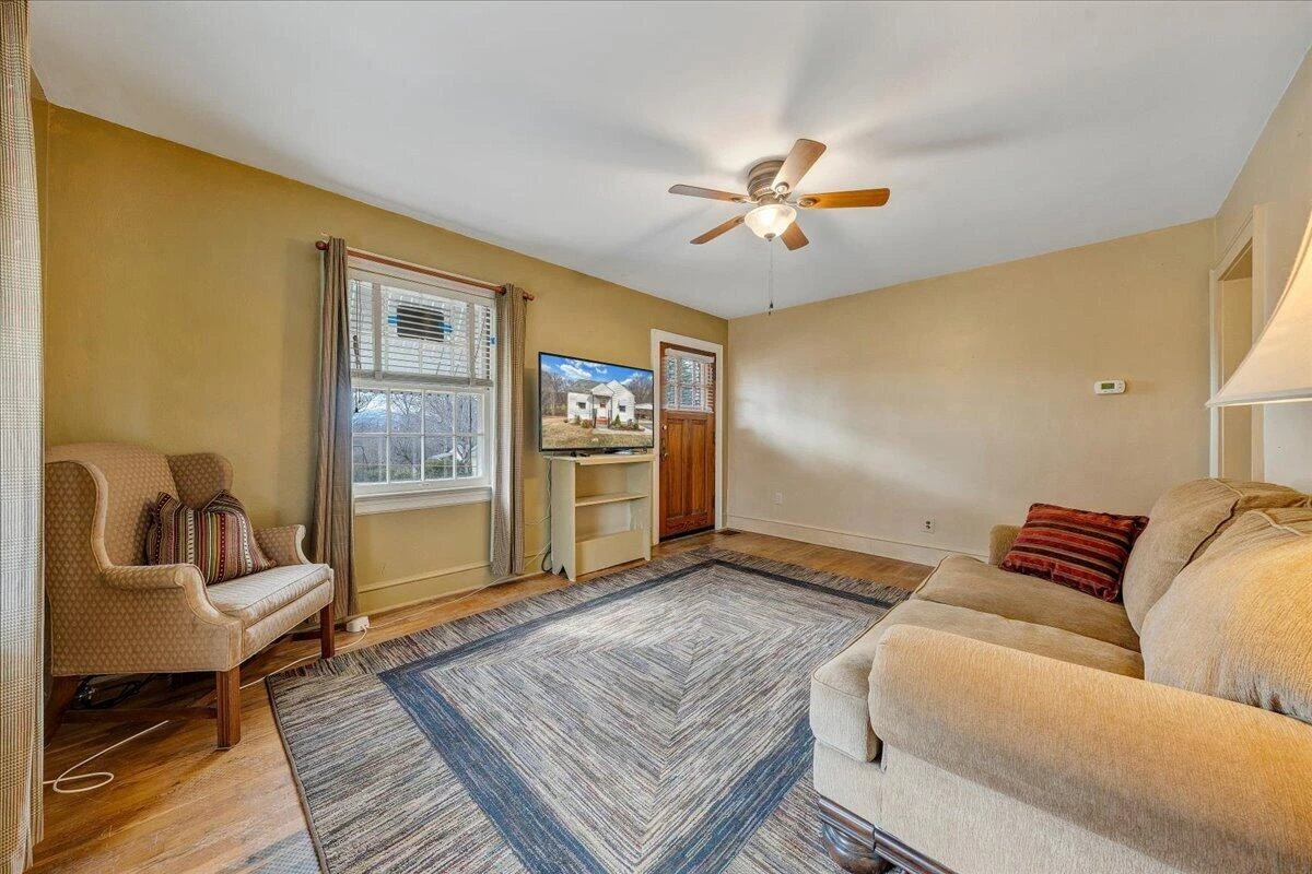 5344 Downing ST - Photo 17