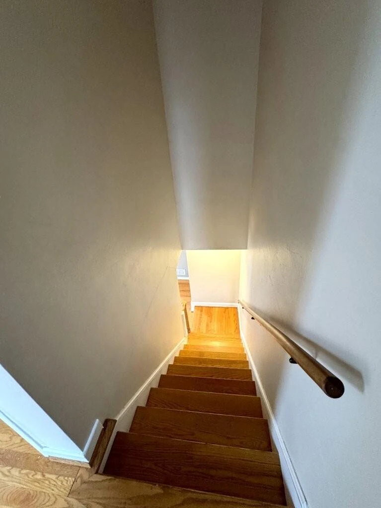 1811 Windsor AVE SW - Photo 21