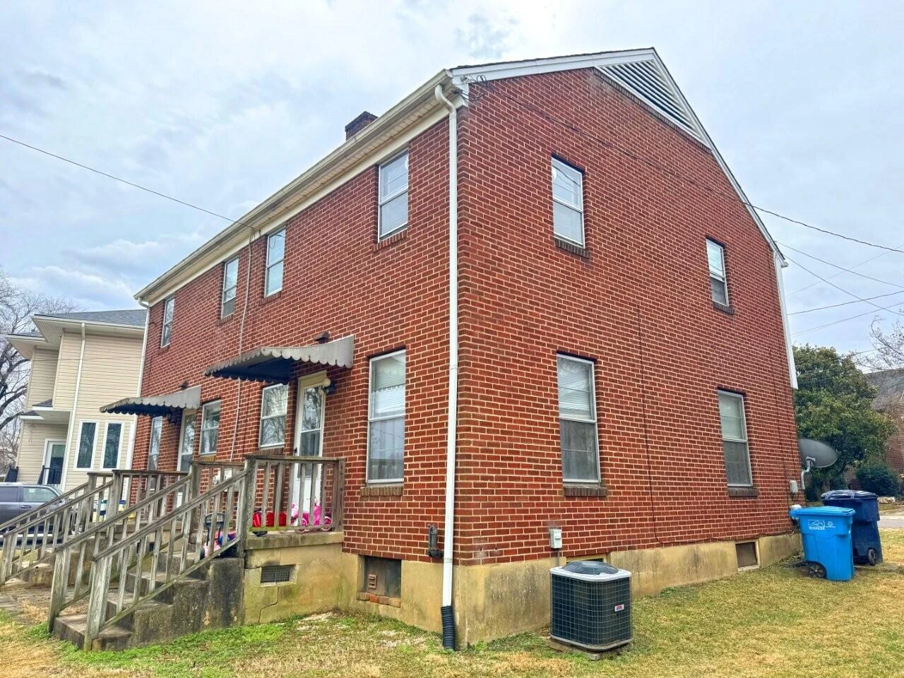 1811 Windsor AVE SW - Photo 42