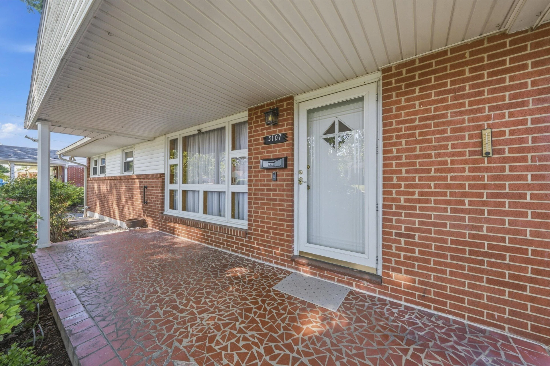 3107 Oliver RD NE - Photo 2