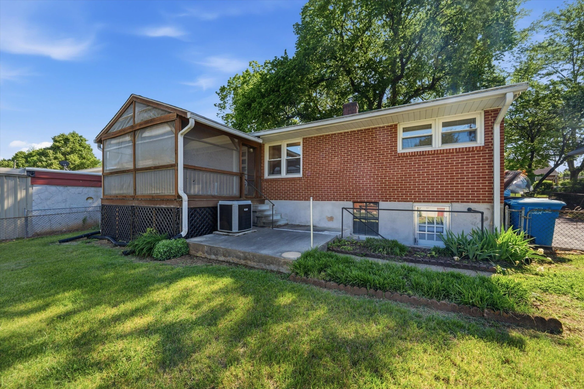 3107 Oliver RD NE - Photo 28