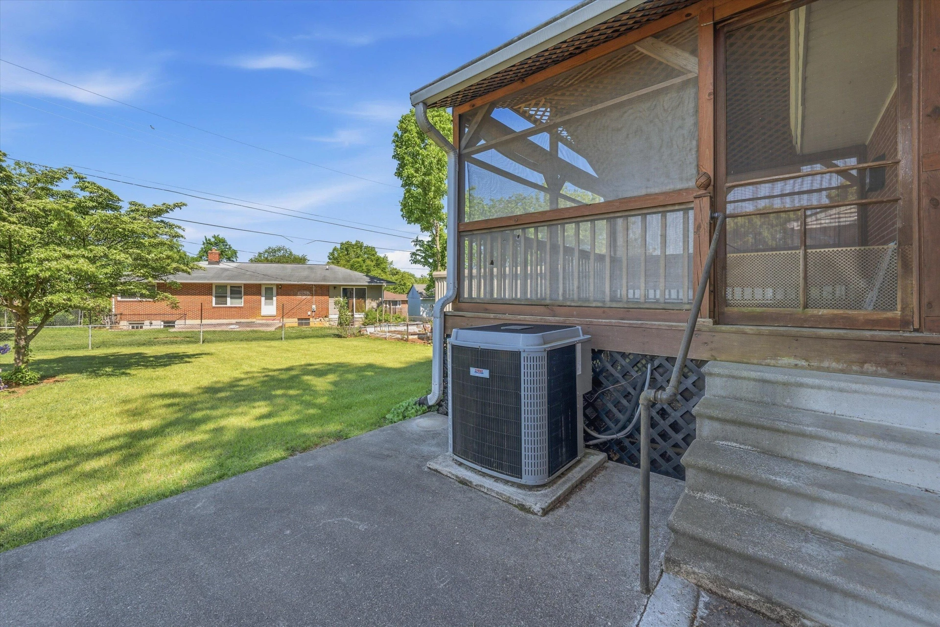 3107 Oliver RD NE - Photo 33