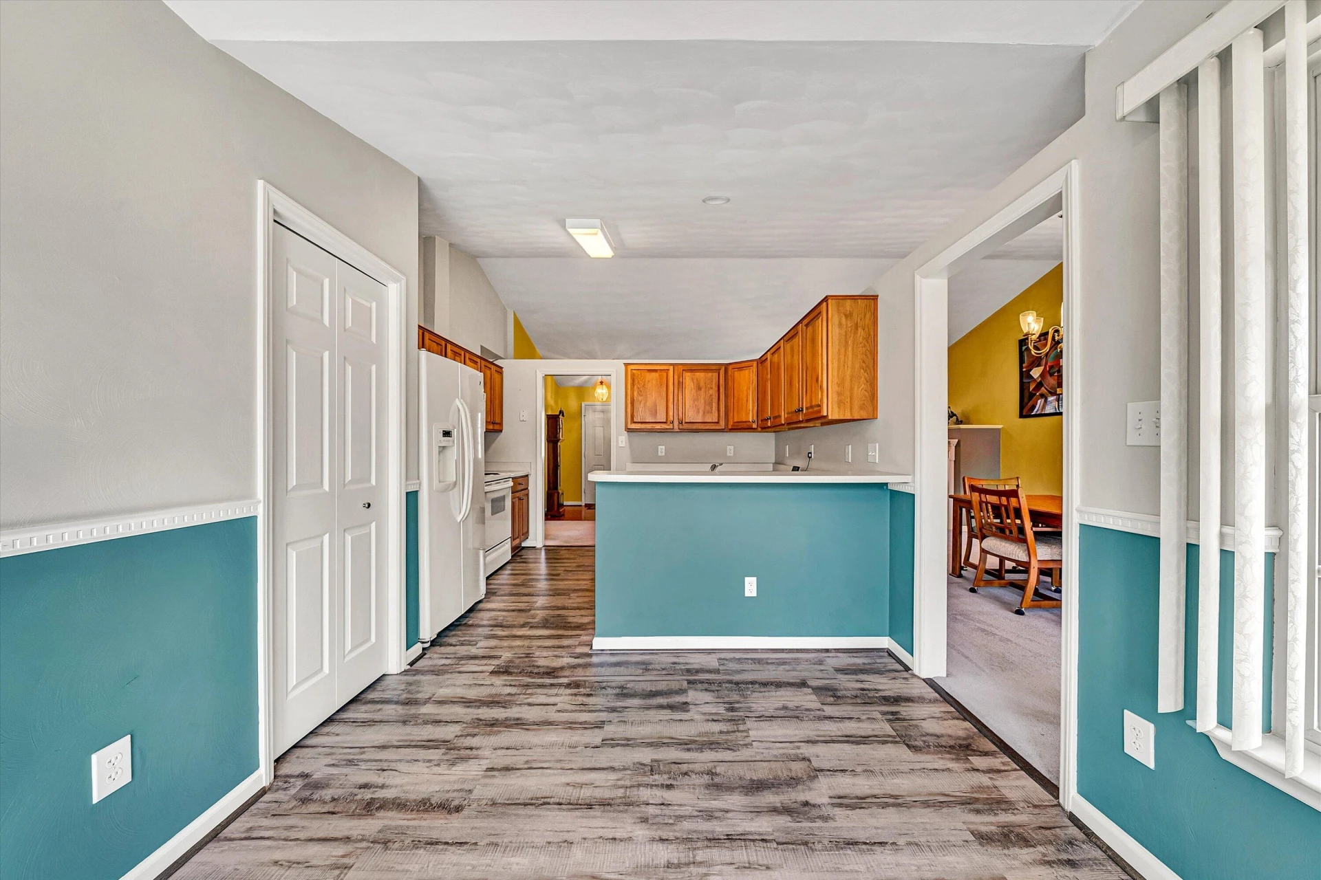 6008 Farmhouse LN - Photo 13