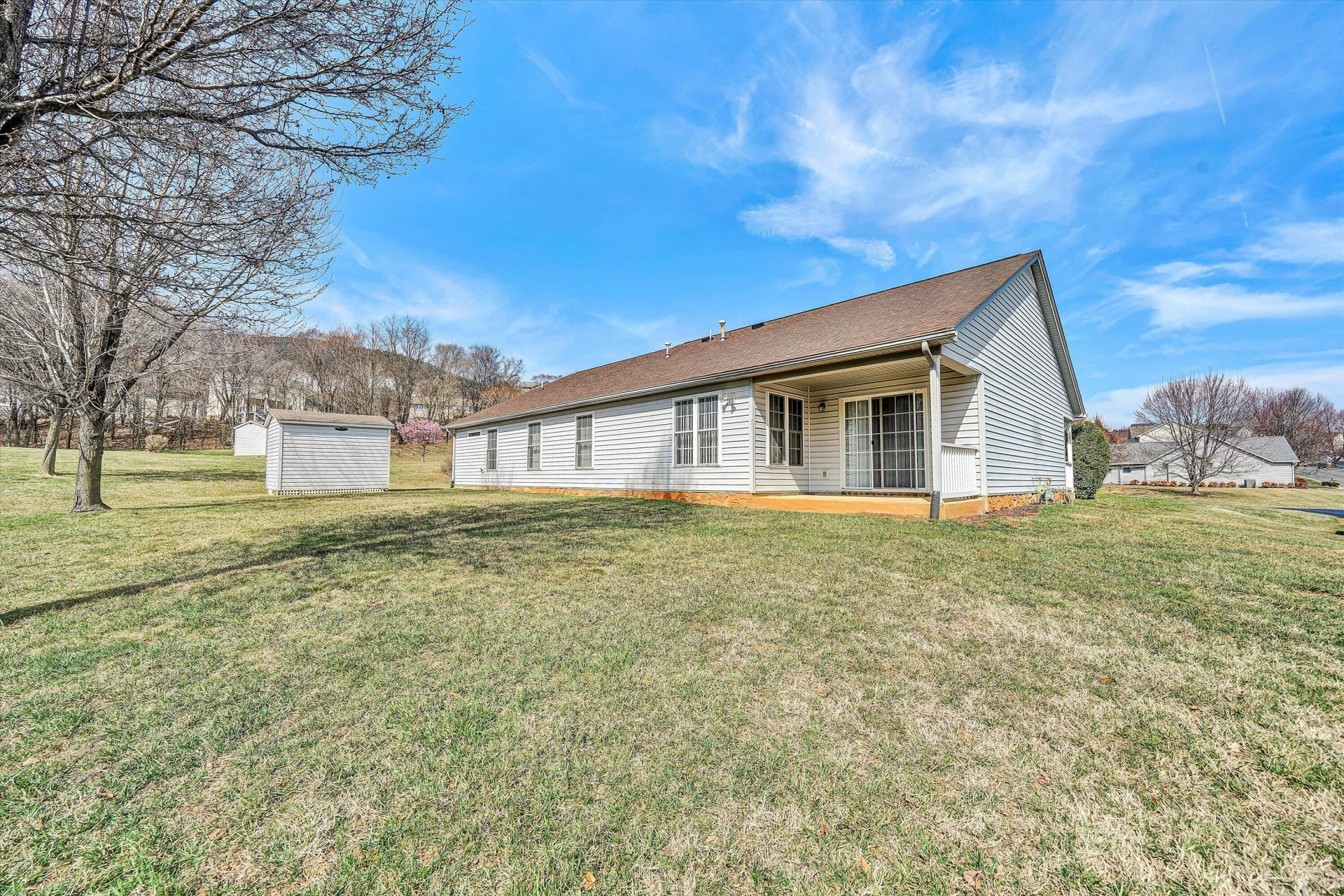 6008 Farmhouse LN - Photo 37