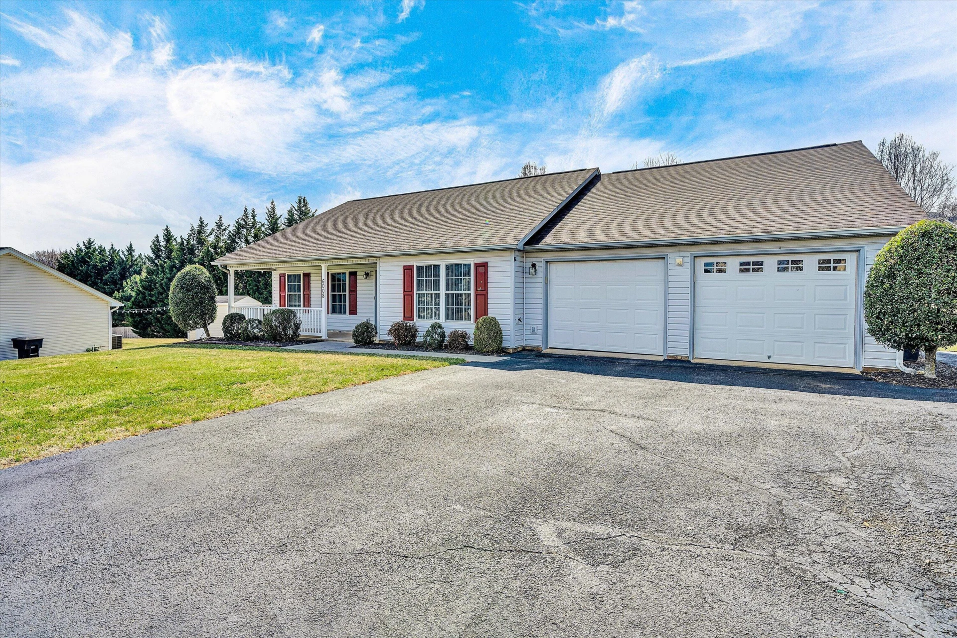 6008 Farmhouse LN - Photo 42