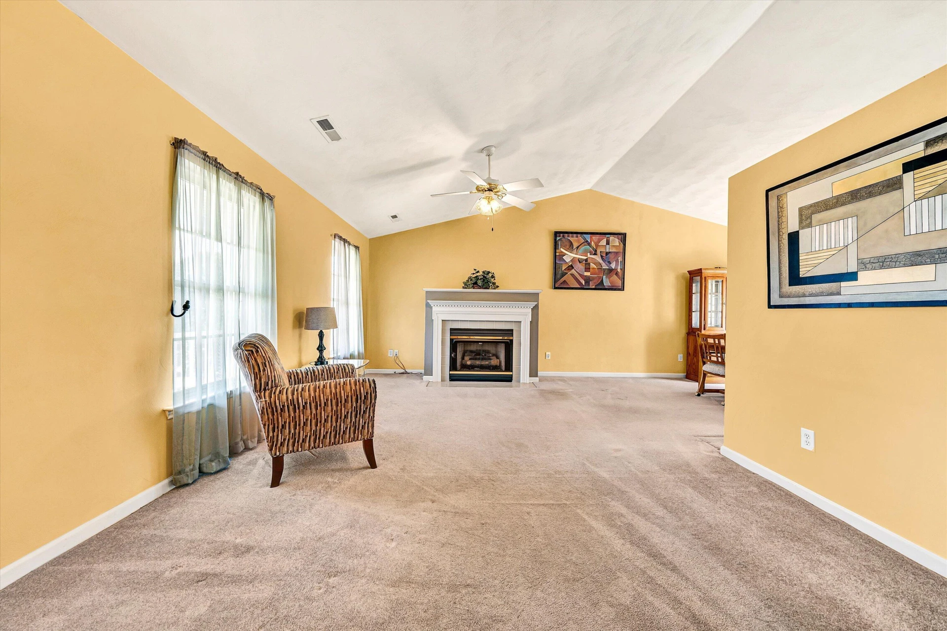 6008 Farmhouse LN - Photo 5