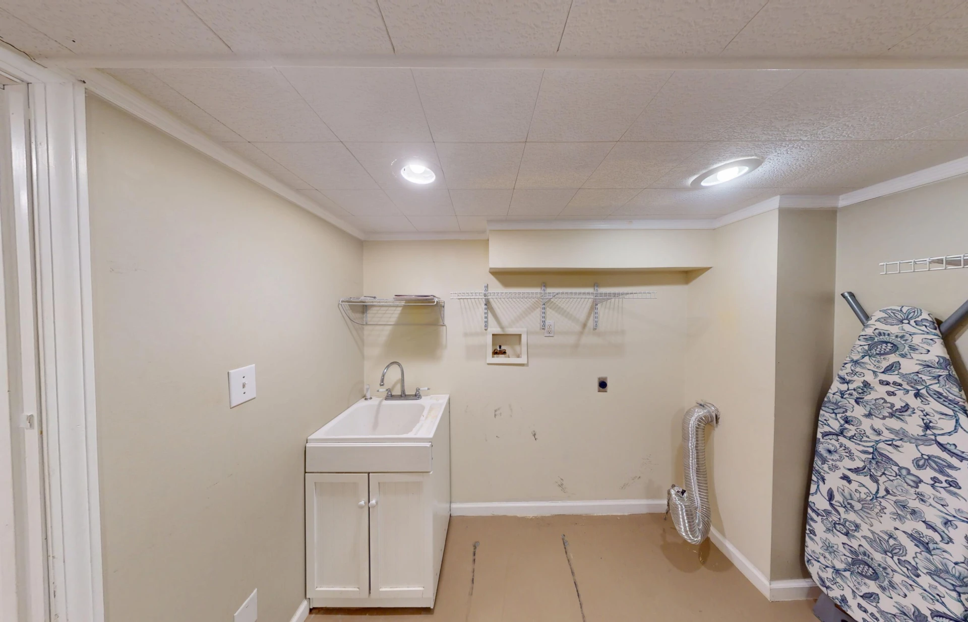 815 Windsor AVE SW - Photo 25