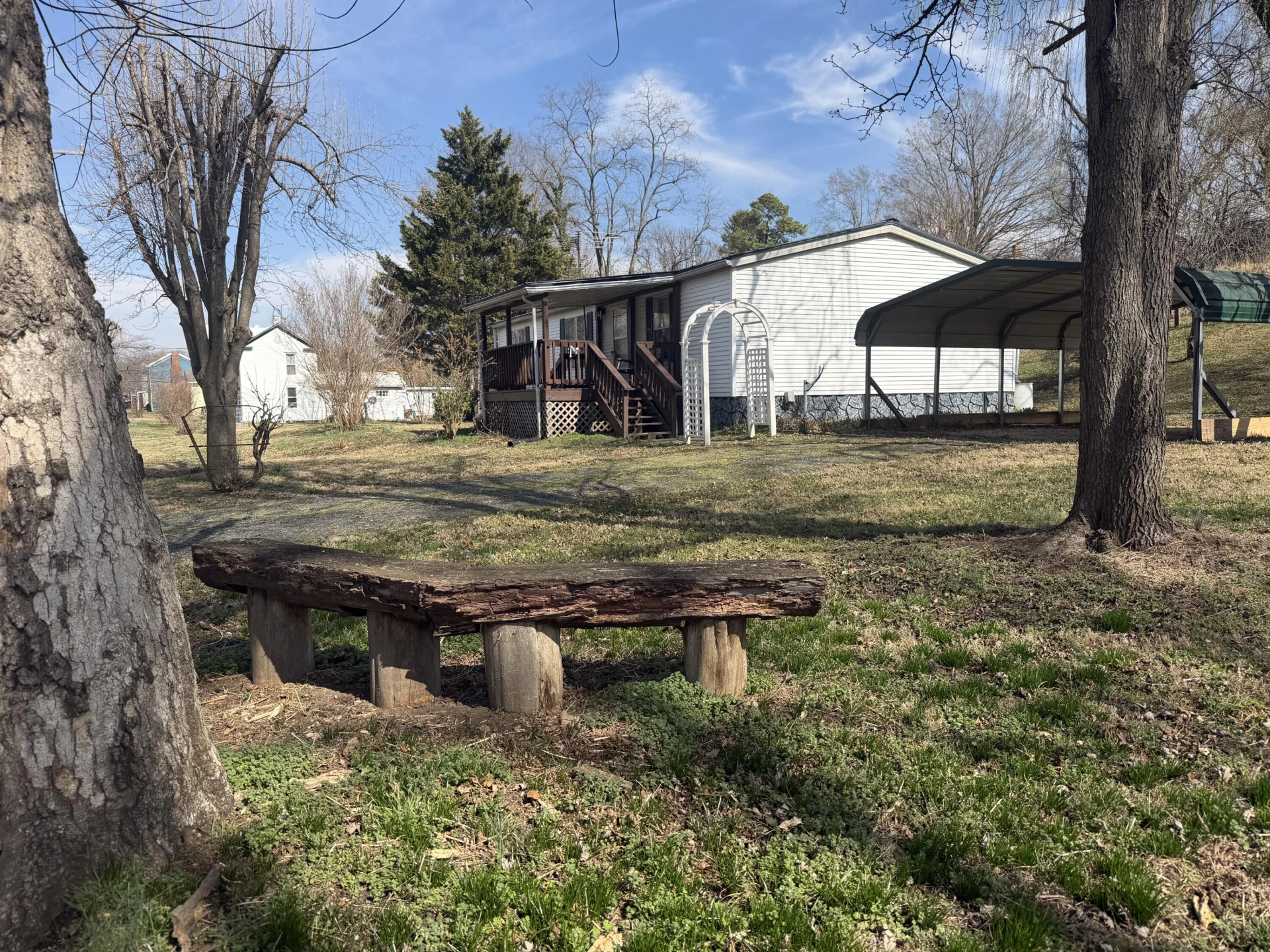 262 Lowe ST - Photo 10