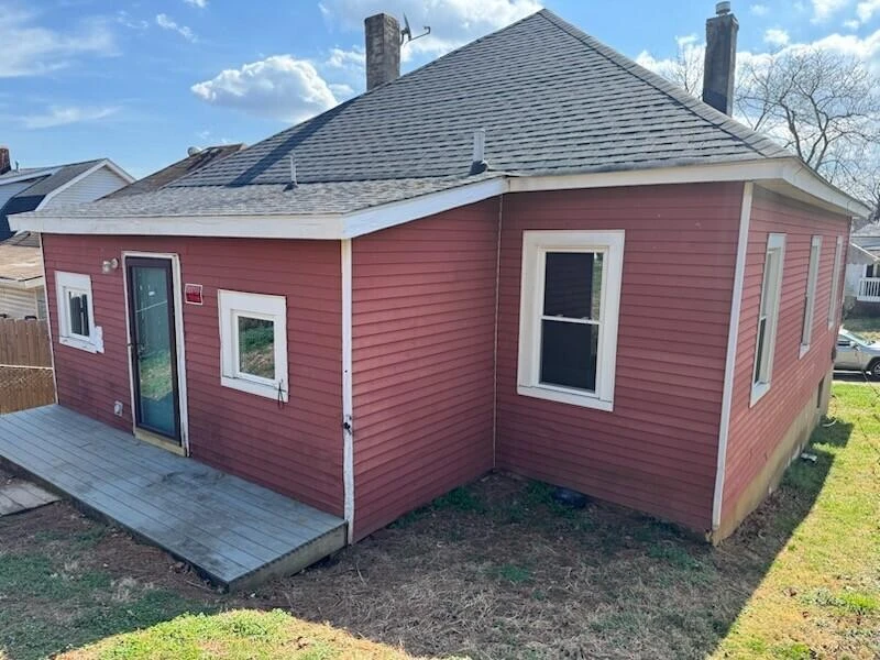 1144 Tompkins AVE SE - Photo 21
