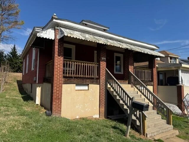 1144 Tompkins AVE SE - Photo 3