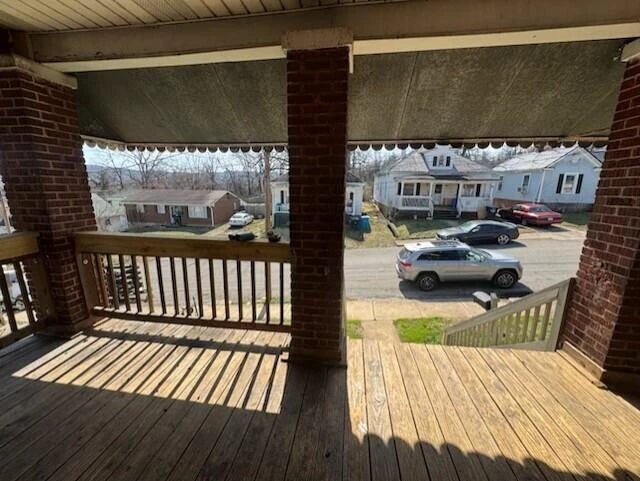 1144 Tompkins AVE SE - Photo 5