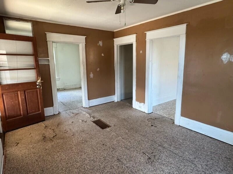 1144 Tompkins AVE SE - Photo 7
