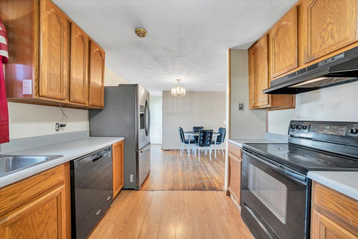 1111 Curve RD - Photo 15