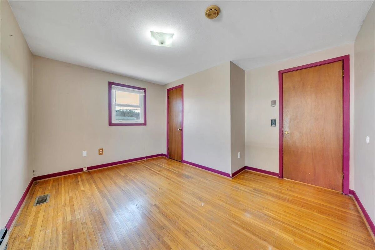 1111 Curve RD - Photo 25