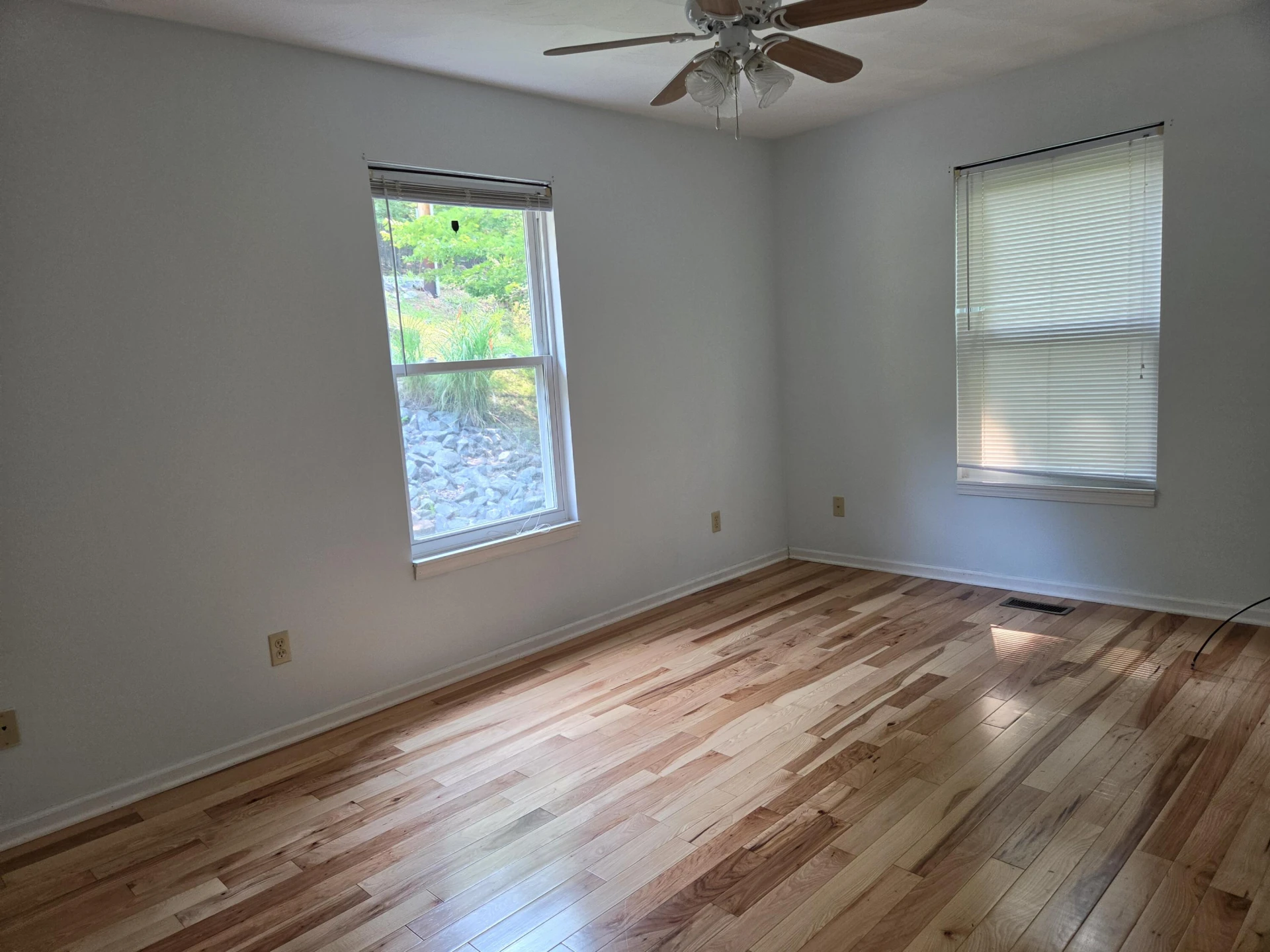97 Cedar Bluff LN - Photo 13