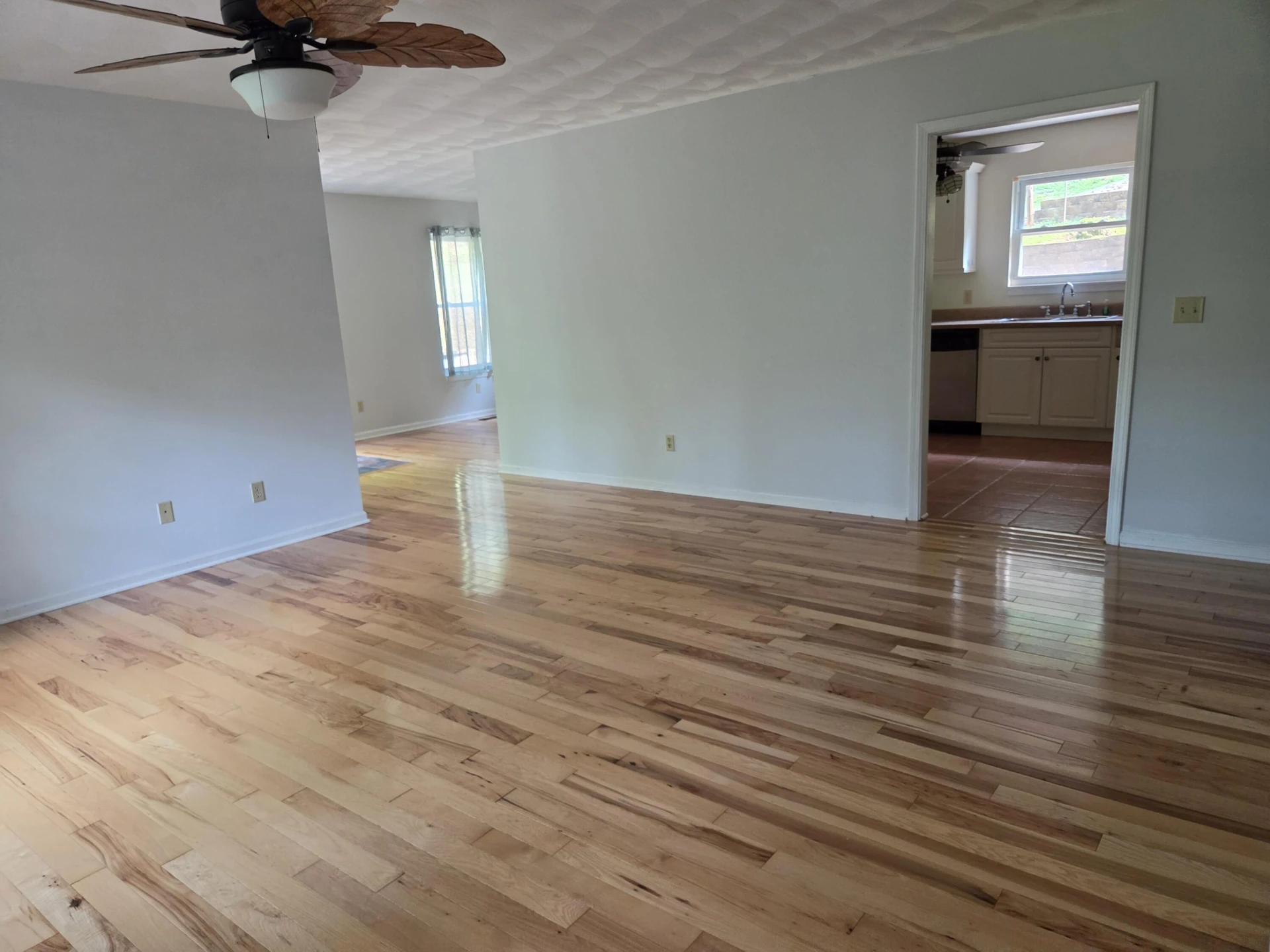 97 Cedar Bluff LN - Photo 5