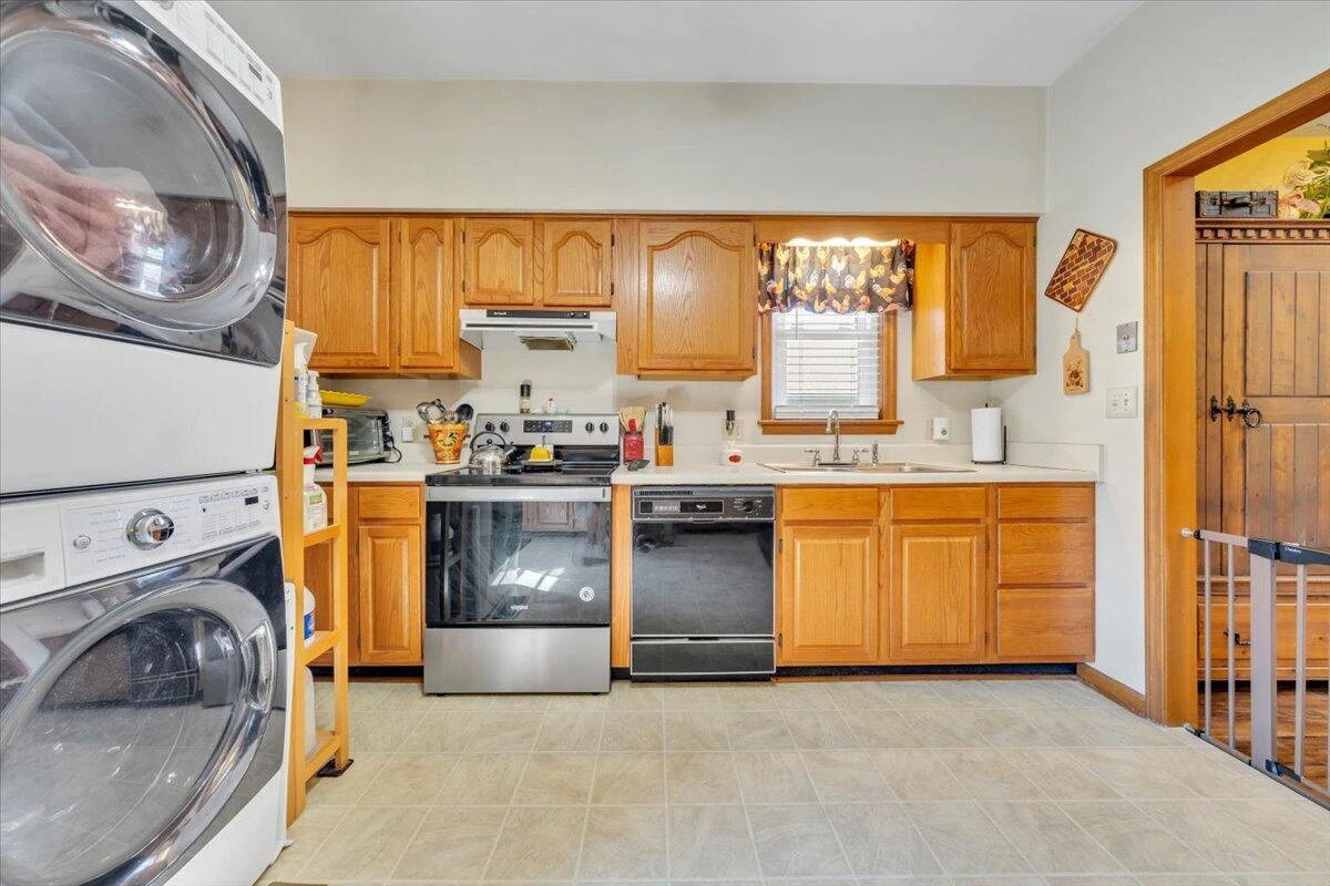 841 Bedford RD - Photo 15