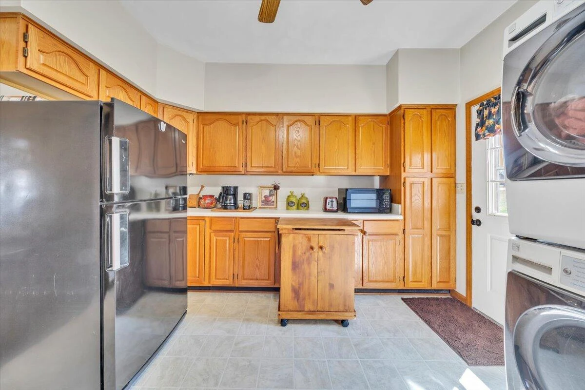 841 Bedford RD - Photo 17