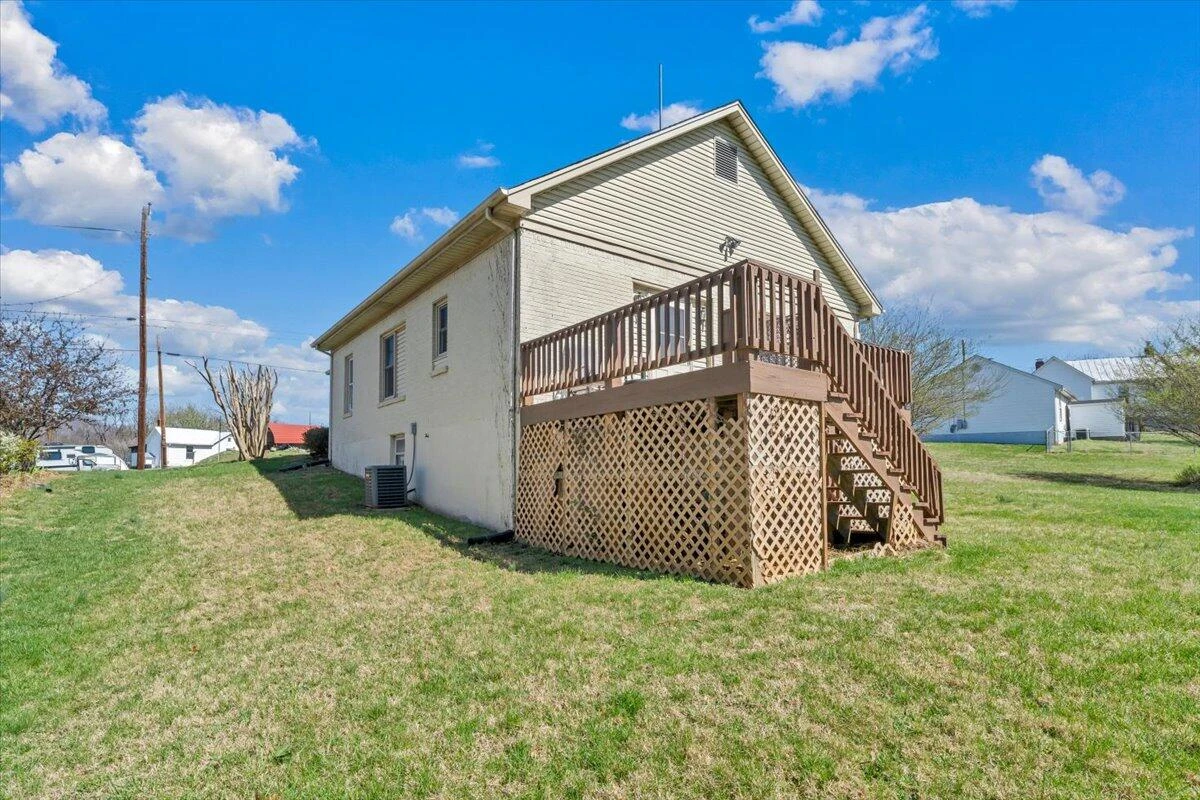841 Bedford RD - Photo 39