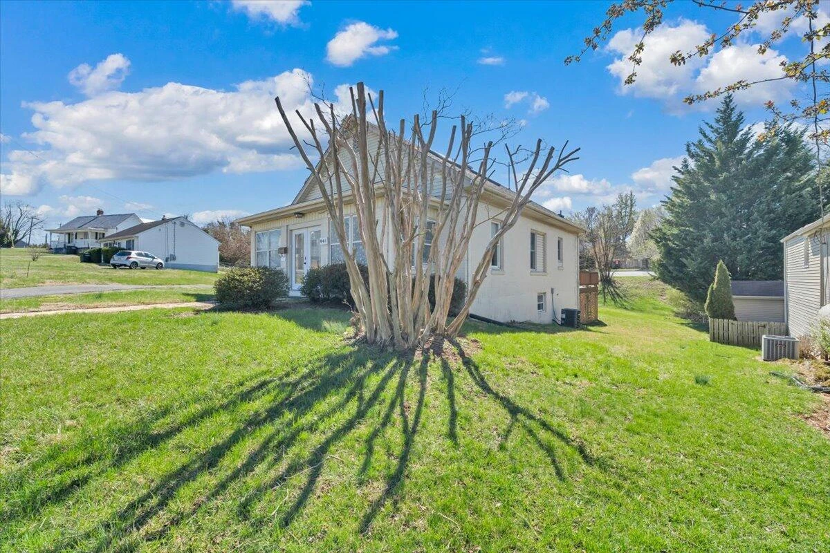841 Bedford RD - Photo 46
