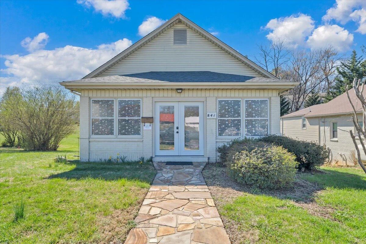 841 Bedford RD - Photo 47