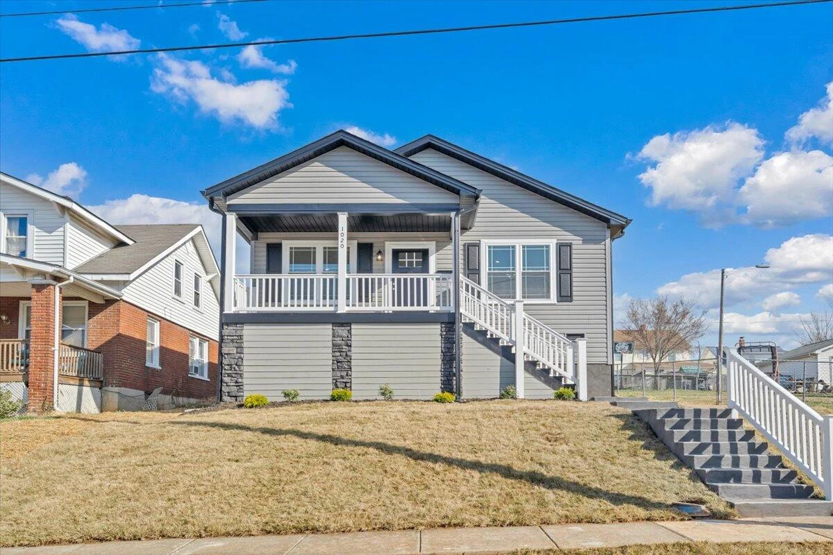 1018 Morehead AVE SE - Photo 36