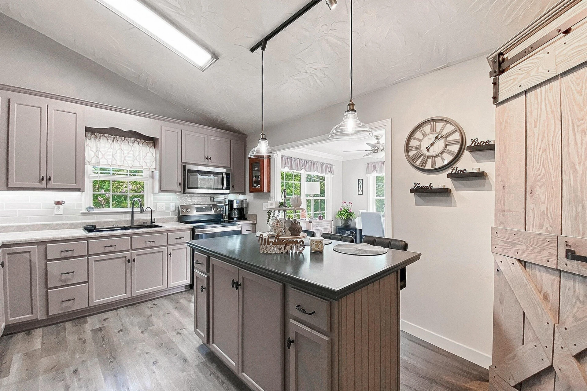 1236 Carroll RD - Photo 9