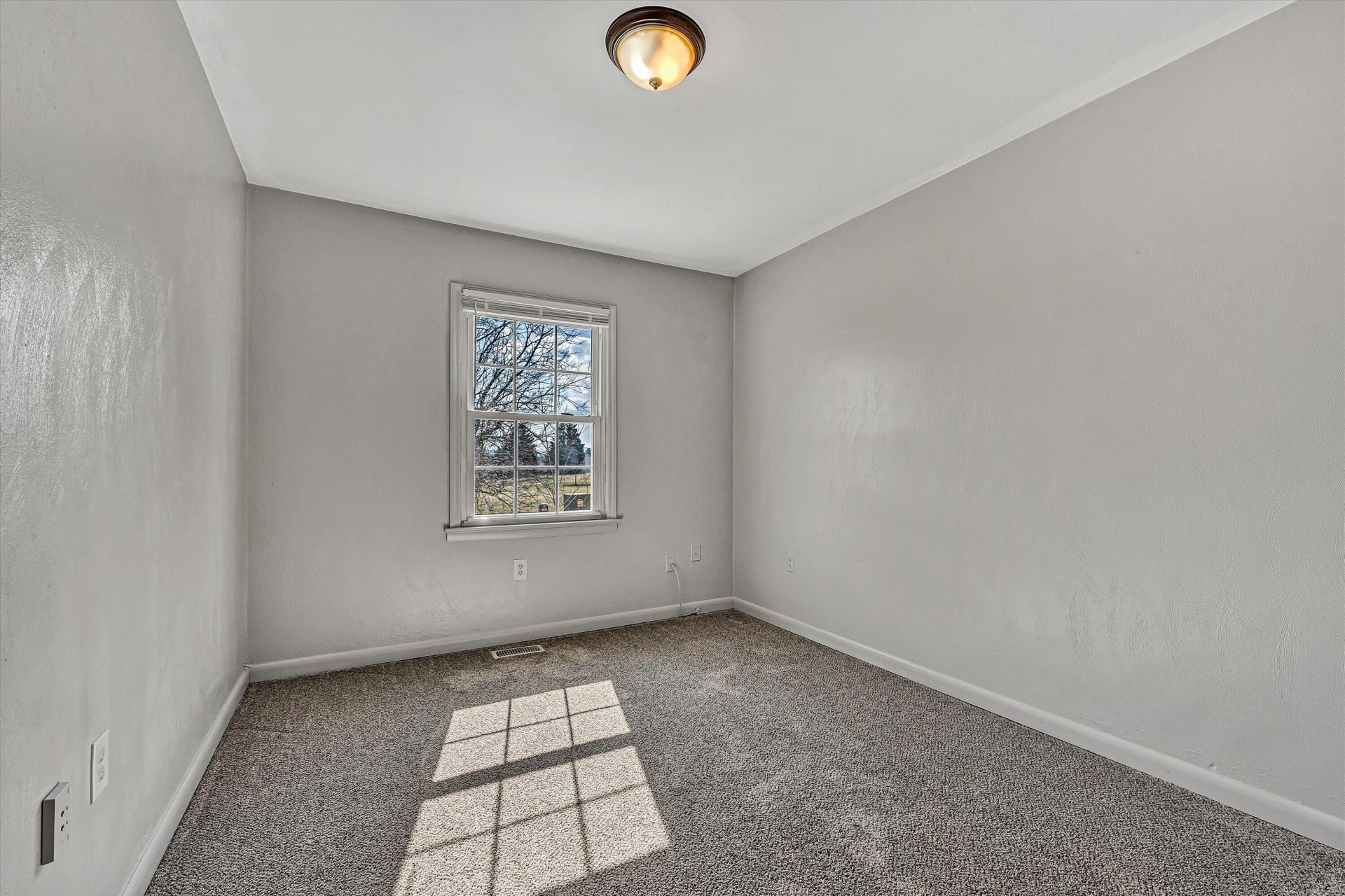 2323 Ranch RD NW - Photo 17