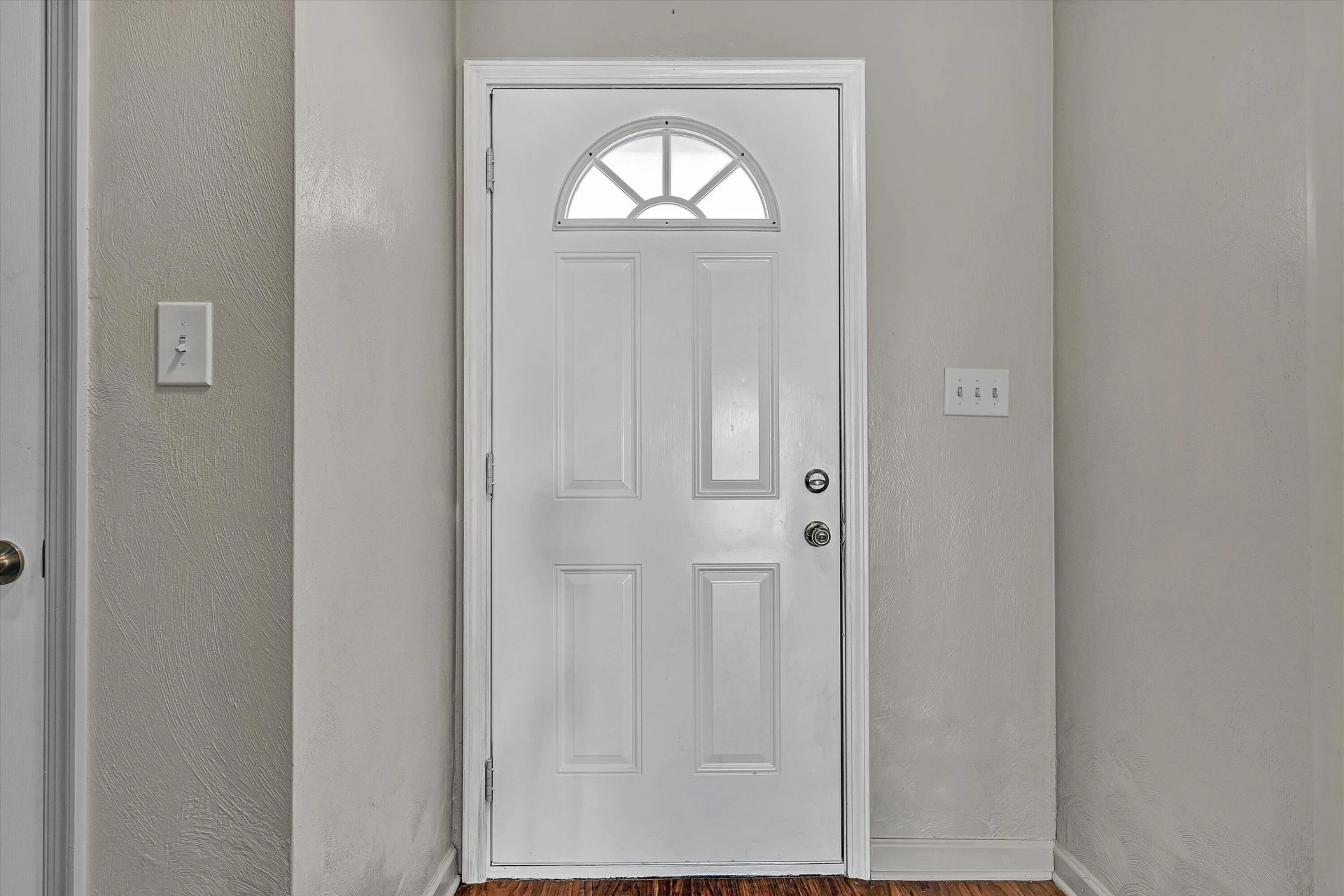 2323 Ranch RD NW - Photo 6