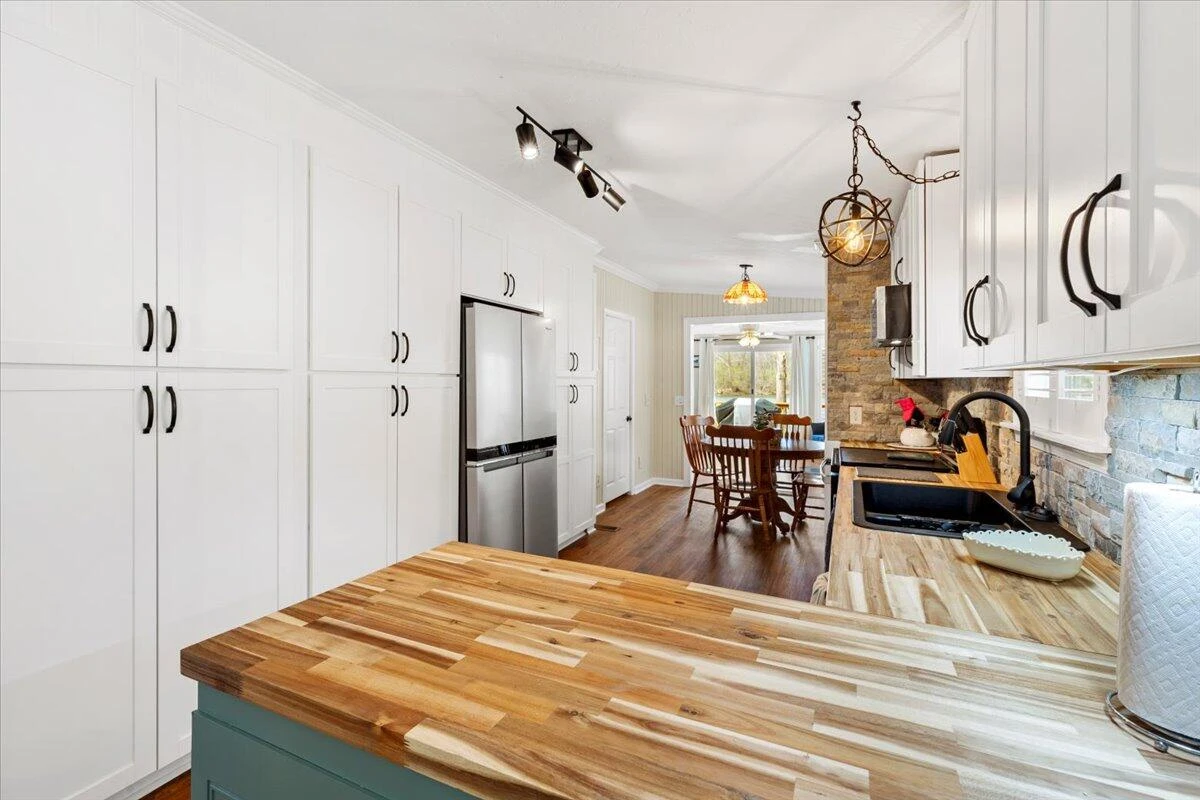 3729 Clark RD - Photo 15