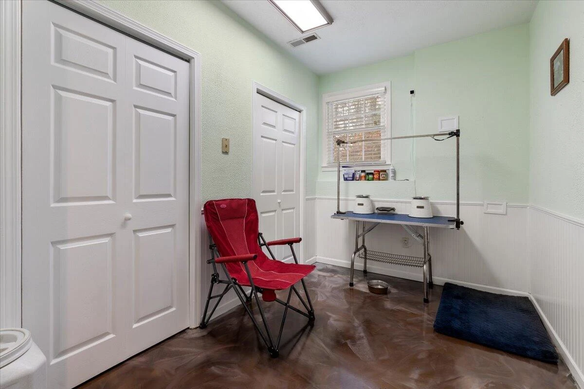 335 Fort Lewis BLVD - Photo 36