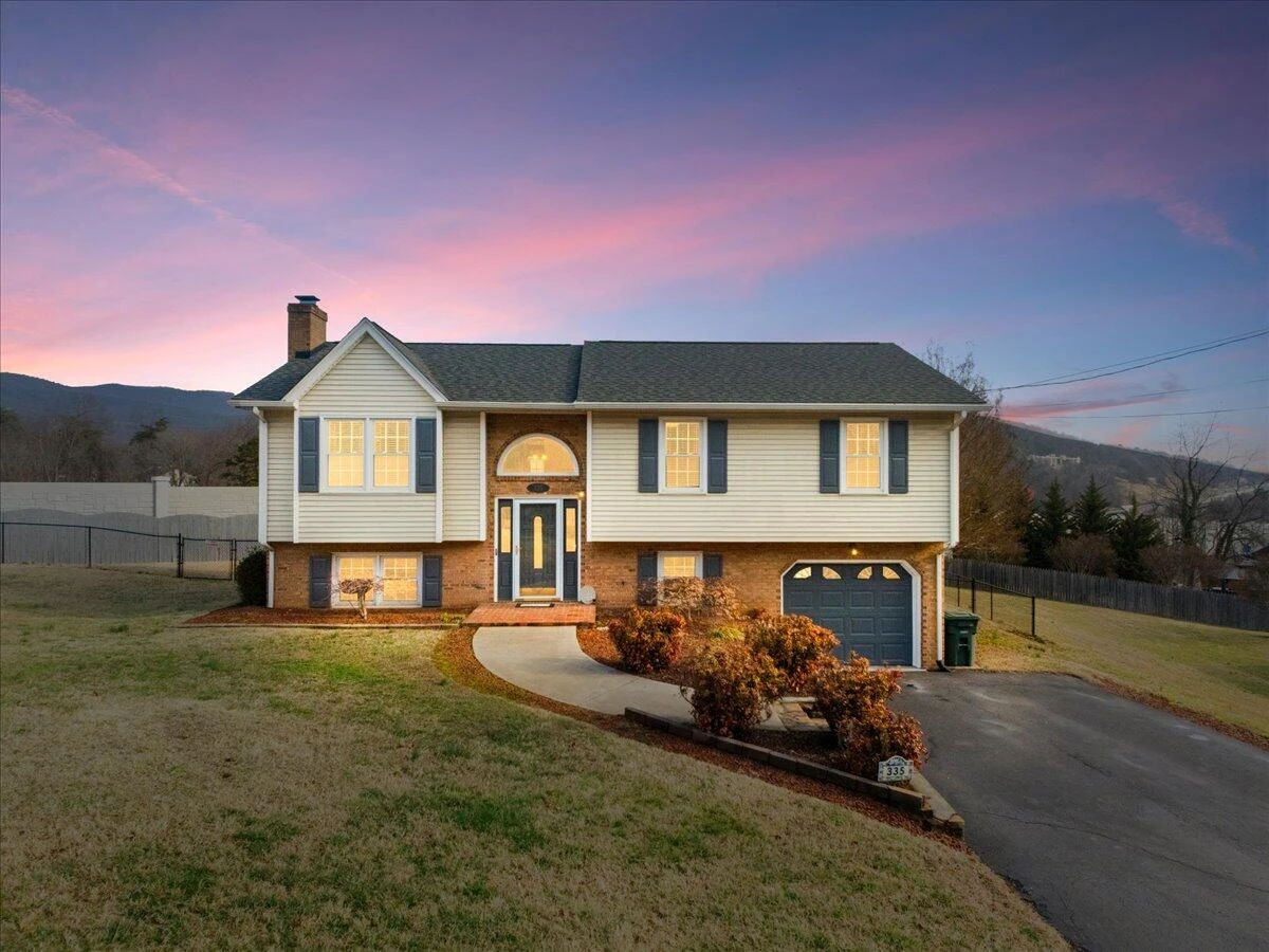 335 Fort Lewis BLVD - Photo 7